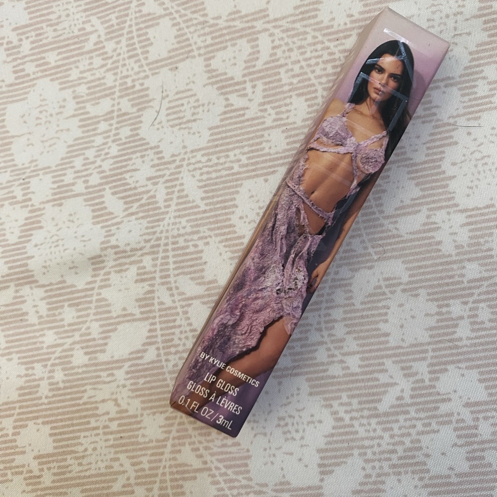 Kendall lip gloss